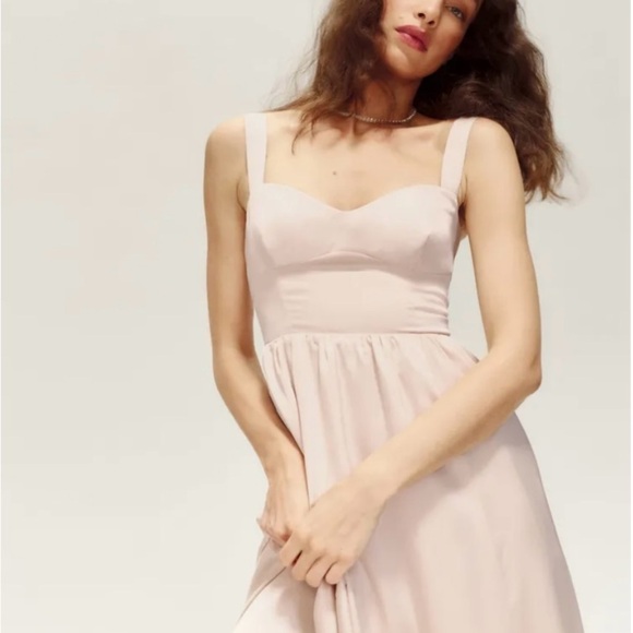 Reformation Hollyhock Dress NWT in Champagne - Picture 3 of 8